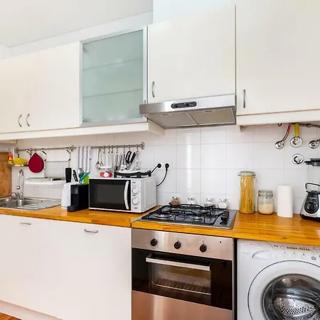 Whome | Marques Premium Apartment